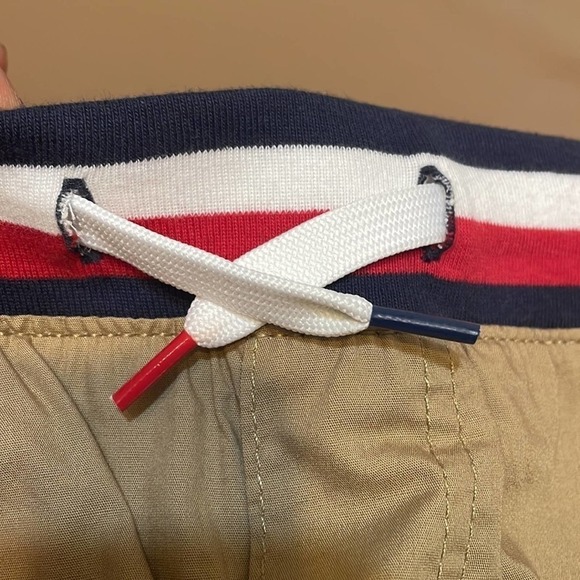 Tommy Hilfiger kids boys shorts khaki Sz Large - Picture 5 of 7